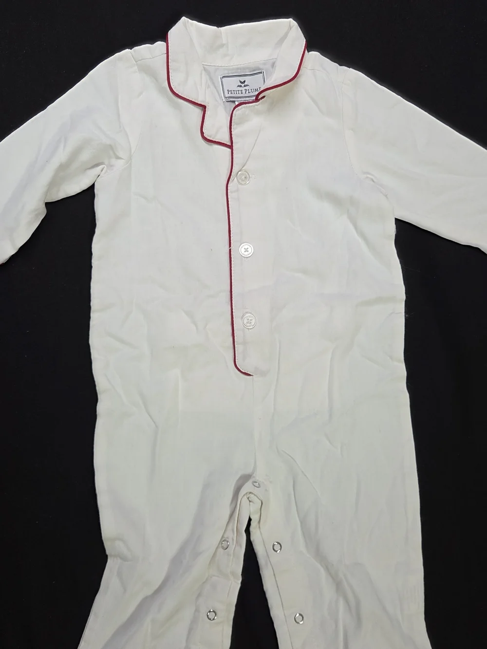 Petite Plume Baby Classic Twill Romper White Luxury Pajamas Red Piping 6/12MDesc